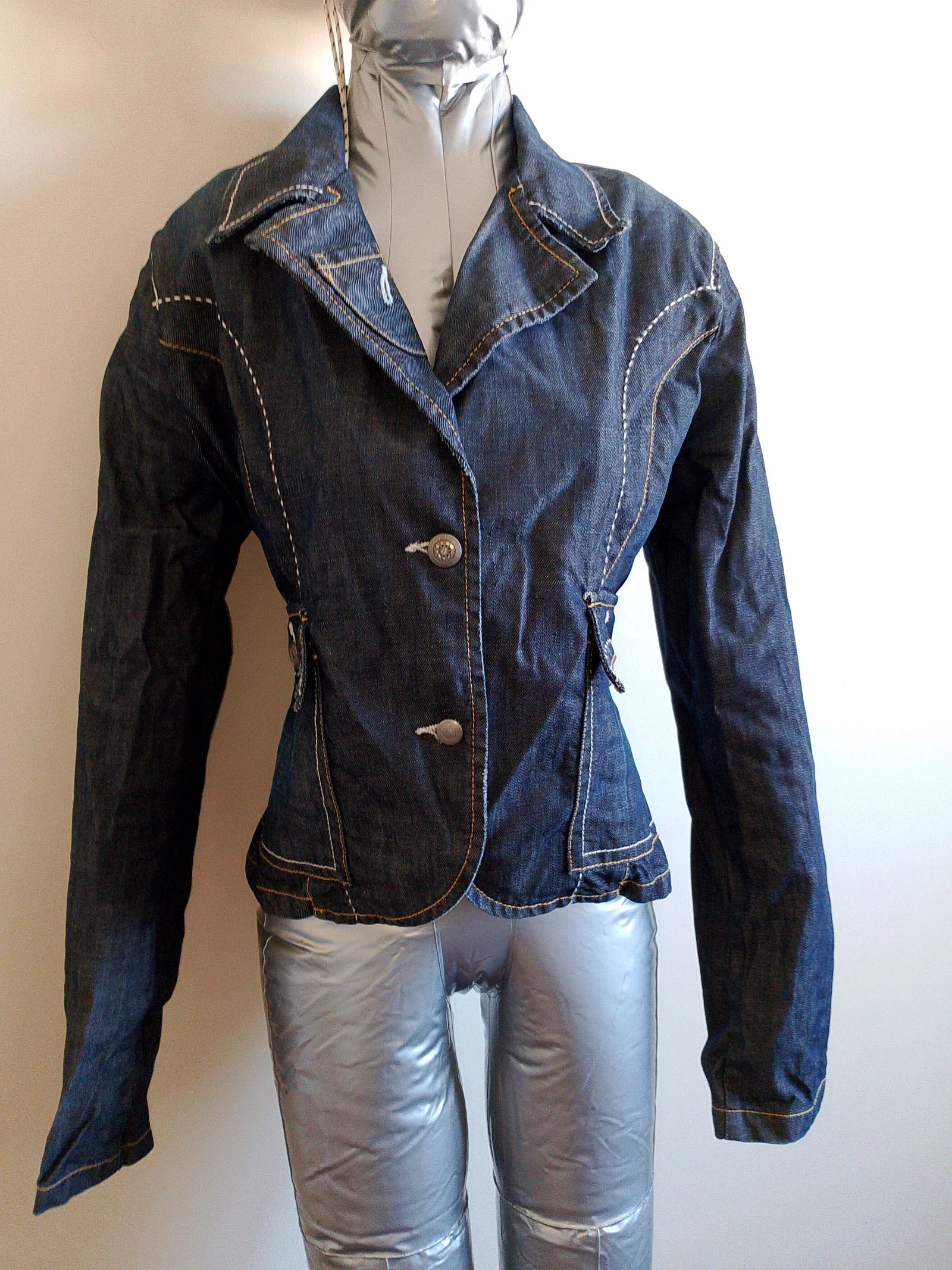 Veste blazer em denim cru School Rag – Bordados artesanais – Tamanho 3 – photo 2